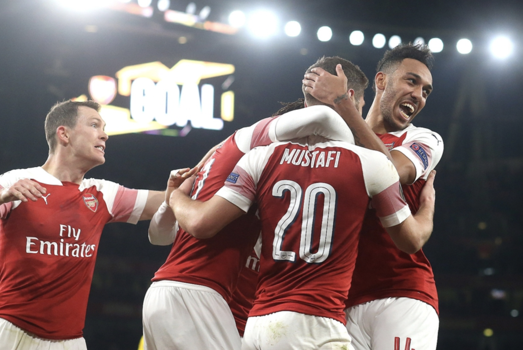 瓦伦西亚发布备战花絮,窗口期单刀错失,欧联任务艰巨,高层口径保持一致(瓦伦西亚vs皇马西甲比赛延期) 瓦伦西亚发布备战花絮,窗口期单刀错失,欧联任务艰巨,高层口径保持一致(瓦伦西亚vs皇马西甲比赛延期)